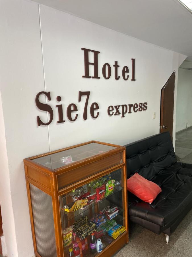 ميديلين Hotel Sie7E Express المظهر الخارجي الصورة